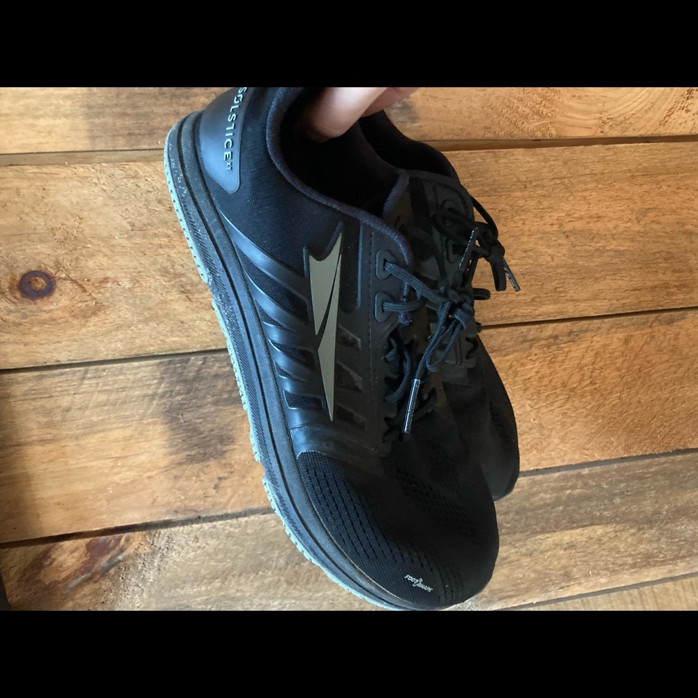 Altra solstice running shoes